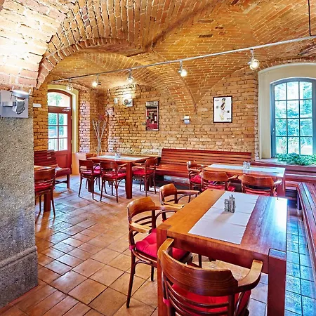 Lipa Guest house