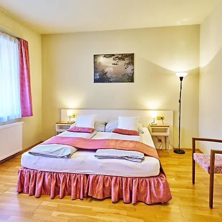 Guest house Lipa 3*