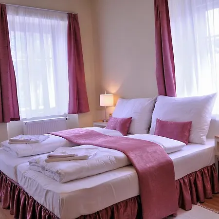 Lipa Gasthof Krásná Lípa