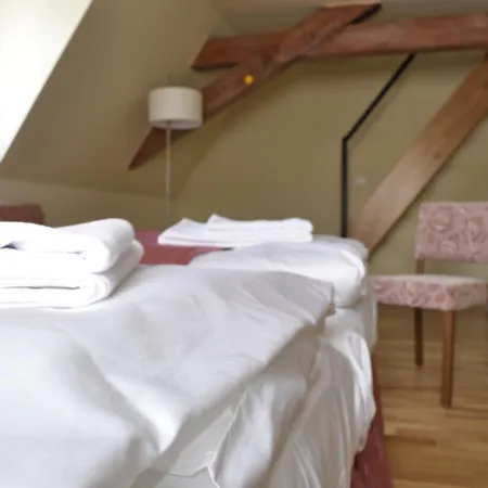 Lipa Guest house